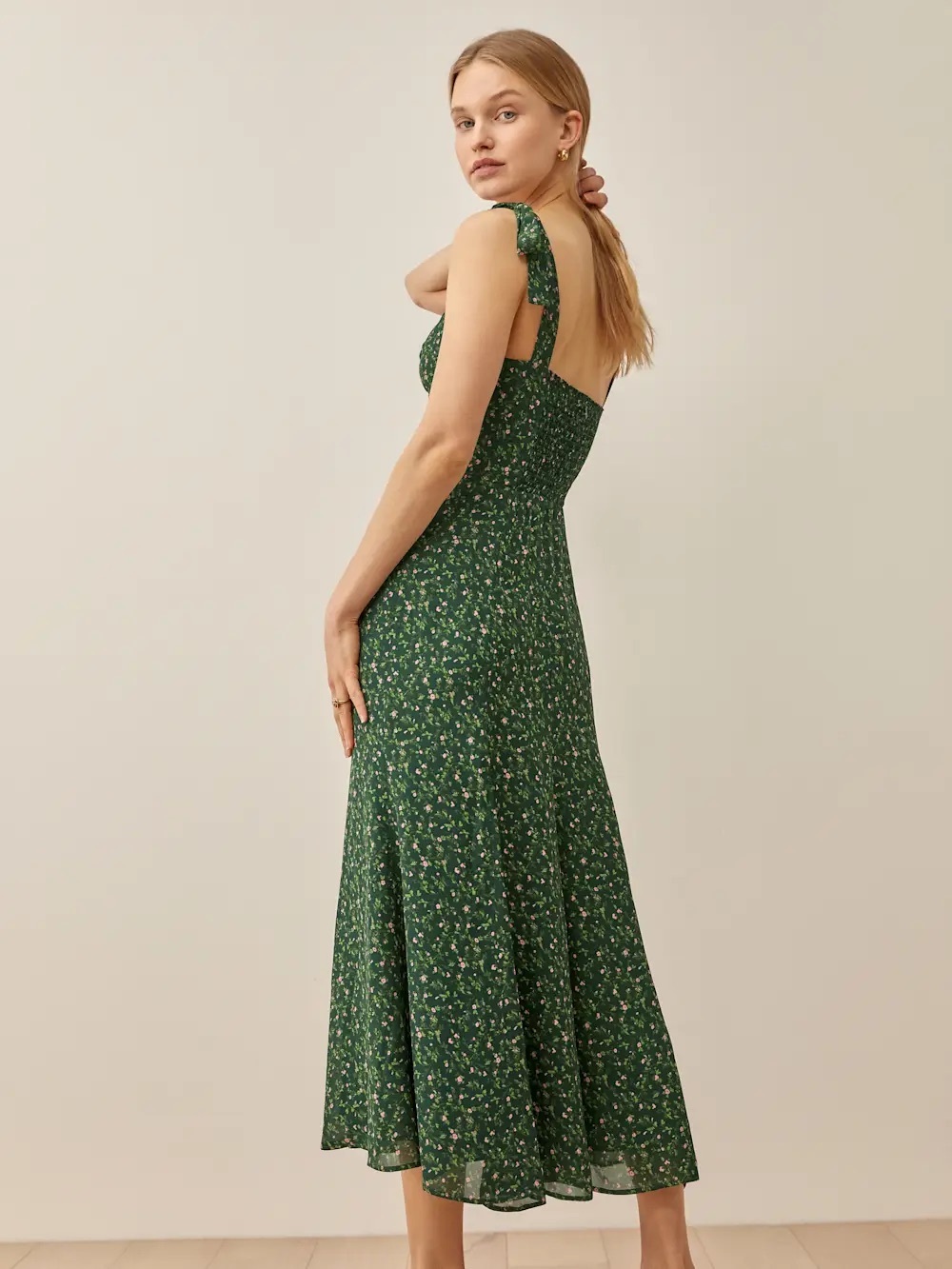 Reformation Nadira dress in Coriander Floral Green 4 - Picture 3 of 9